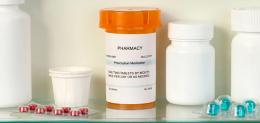 medicine-cabinet-prescription-bottle